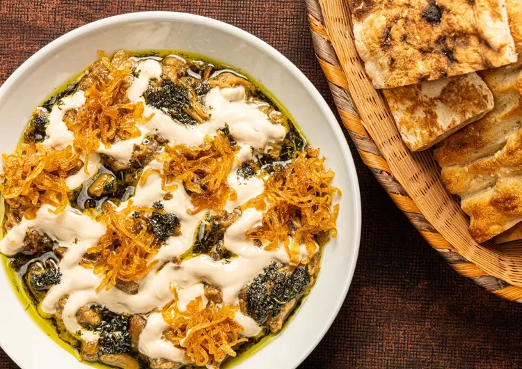 Kashk-o-Bādemjān (Persian Braised Eggplant With Kashk)