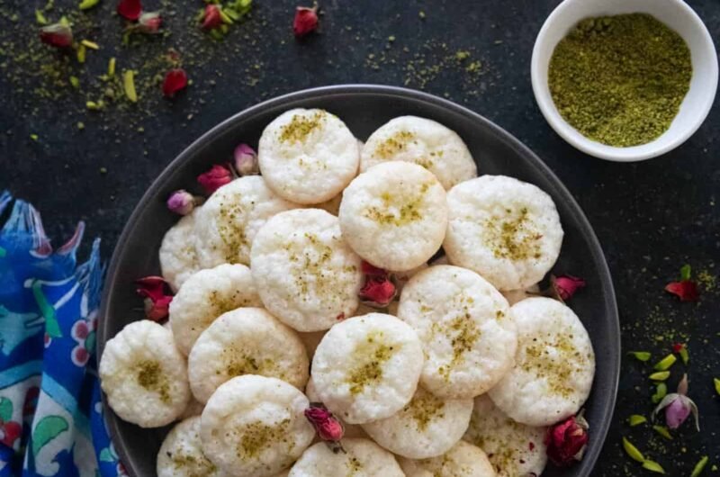 Persian Coconut Cookies (Shirini Nargili)
